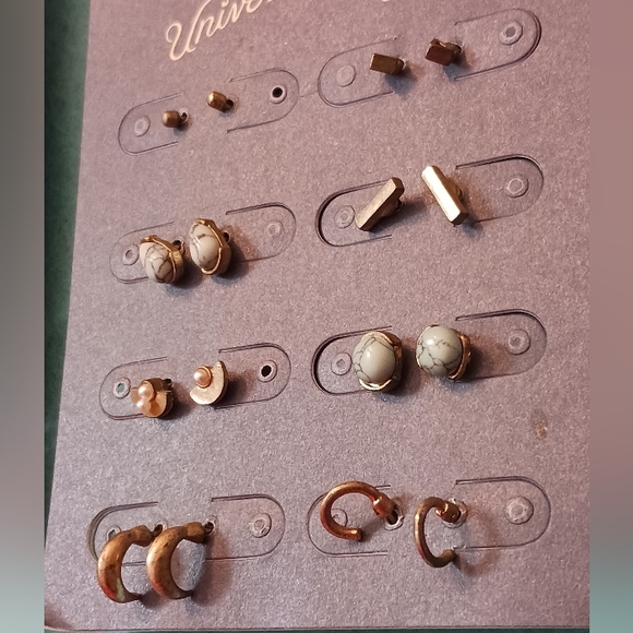2 packs Of Yr 2022 Universal Thread Stud Earrings Semi Precious Stone, New (Othr - Picture 6 of 14